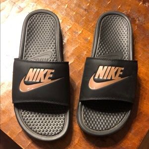 Nike Benassi slides, runs small